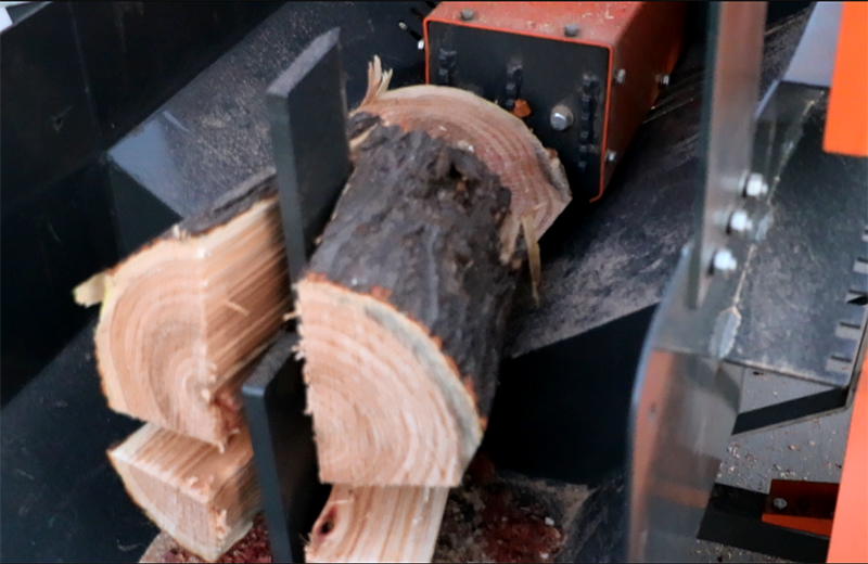 Wood log splitting application